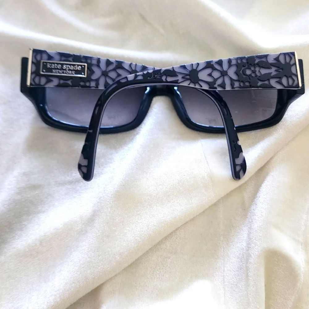 Kate Spade Vintage Black Fredas Sunglasses - Picture 3 of 5